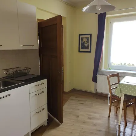 Mieszkanie Niedaleko Palacu Rybna Διαμέρισμα Tarnowskie Góry