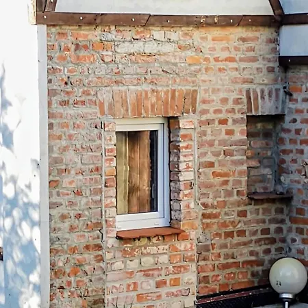 Mieszkanie Niedaleko Palacu Rybna Διαμέρισμα *