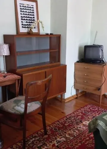 Mieszkanie Niedaleko Palacu Rybna Apartman *